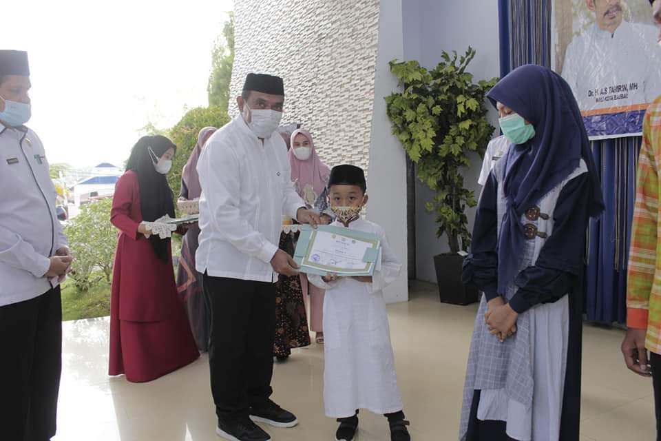 Monianse Harapkan Kafilah Baubau Tampil Maksimal di STQH Provinsi Sultra