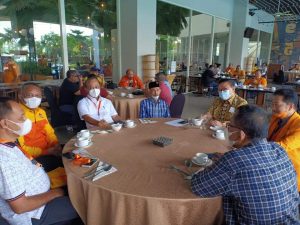 Walikota Baubau Hadiri Mubes Kosgoro IV di Cirebon