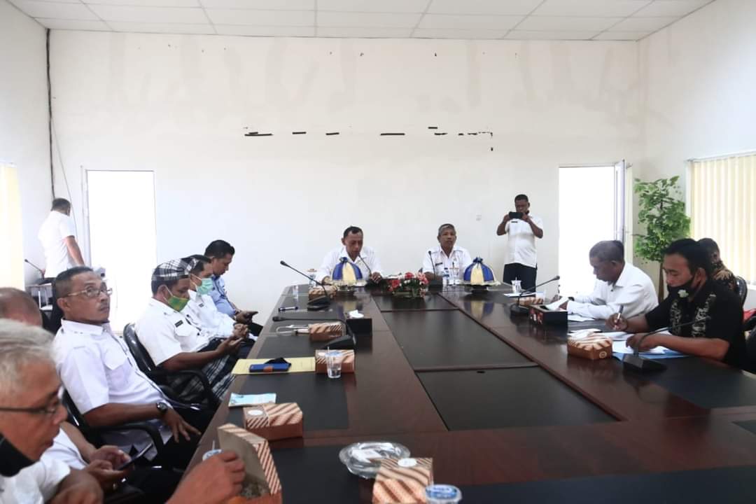 Asisten I Tengahi Polemik Tapal Batas Desa Kancinaa dan Wining