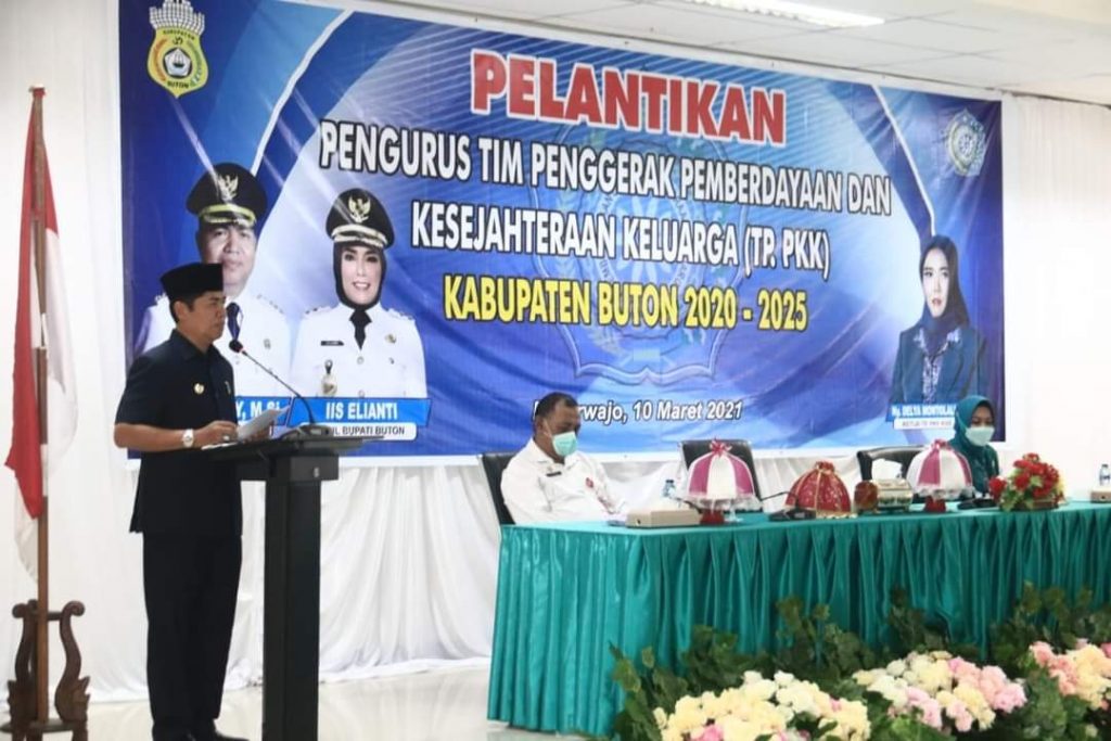 Bupati Lantik Pengurus TP PKK Buton