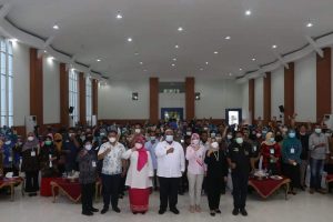 Gubernur Sultra Naikkan Gaji Honorer K-2 Pemprov