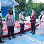 Kunker di Siompu, Arusani Serahkan Katinting dan Bibit Jeruk