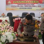 Kunker, Kapolda Sultra Resmikan Polsek Wabula