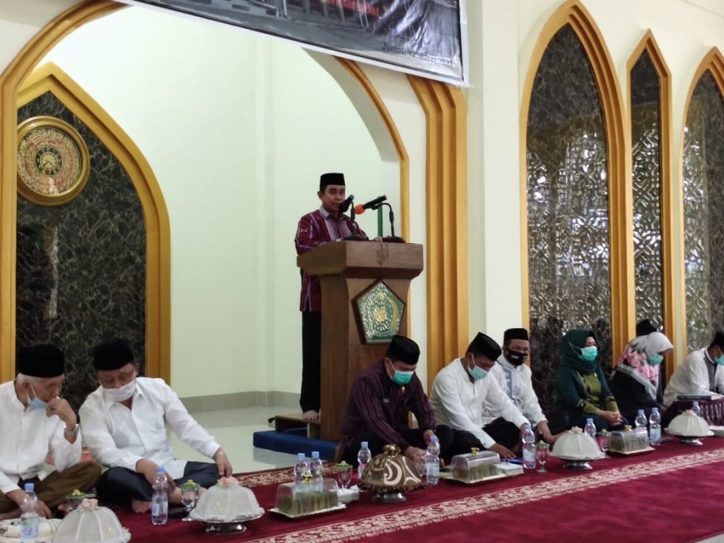 Kemenag Sultra Bersama DWP Peringati Isra Mi'raj 1442H/2021M