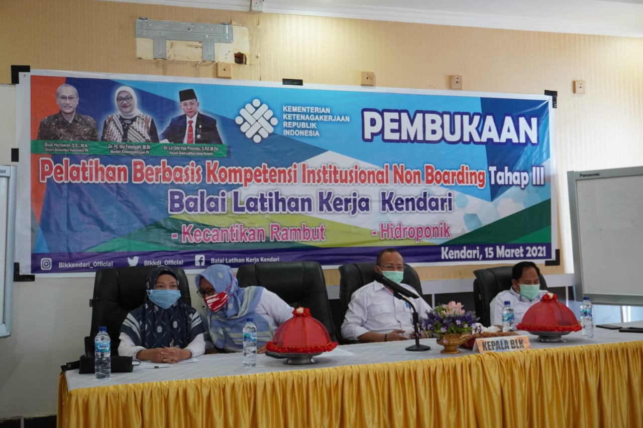 Buat Masyarakat Terampil, BLK Kendari Buka Pelatihan Institusional Tahap III