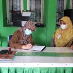 250 Lansia di Kendari Peroleh Bantuan Sembako dari BPJamsostek