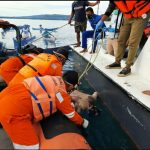 Satpolair Polres Baubau Evakuasi Mayat Lelaki Di Perairan Waruruma, Kondisi Mayat Membengkak dan Tidak Dikenali