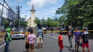 Polisi Sebut Ledakan Gereja Katedral Makassar Bom Bunuh Diri