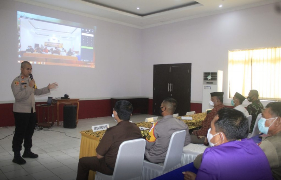 Dipimpin Kapolda, Kapolres Buton dan Forkopimda Ikuti Rakor Pam Idul Fitri 1442 H