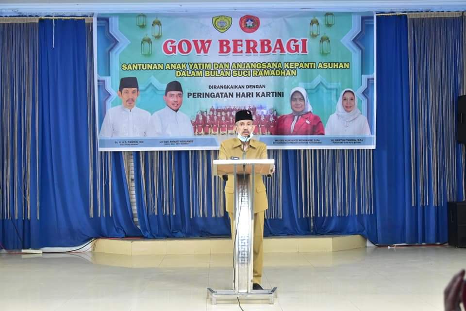 Hadiri Kegiatan GOW Berbagi, Wali Kota Baubau Ingatkan Pentingnya Kekompakan