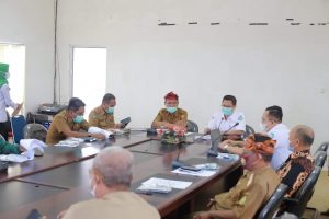 Sekda Buton Membuka Rapat Bersama BPJS Dalam Forum Komunikasi Dengan Pemangku Kepentingan