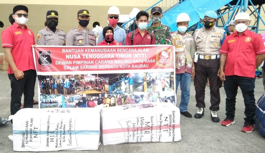 DPC M1R SSB Kota Baubau Kirim Bantuan Logistik Bagi Korban Bencana NTT