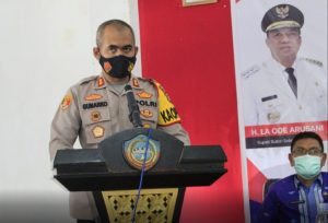 Kapolres Buton Ajak Masyarakat Sukseskan PPKM Mikro