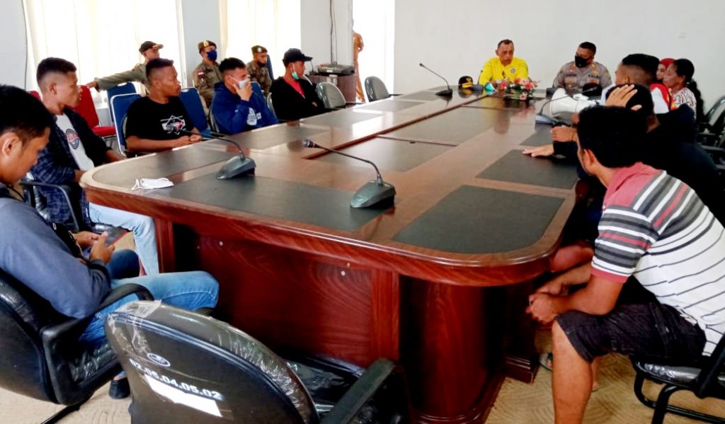 Kwalitas Air Kotor, Warga Pasarwajo Demo PDAM Tirta Buton