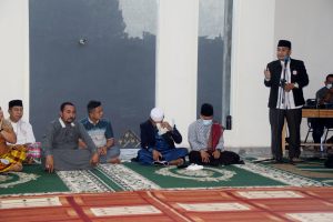 Hippton Bagikan Ratusan Sembako ke Warga Tak Mampu