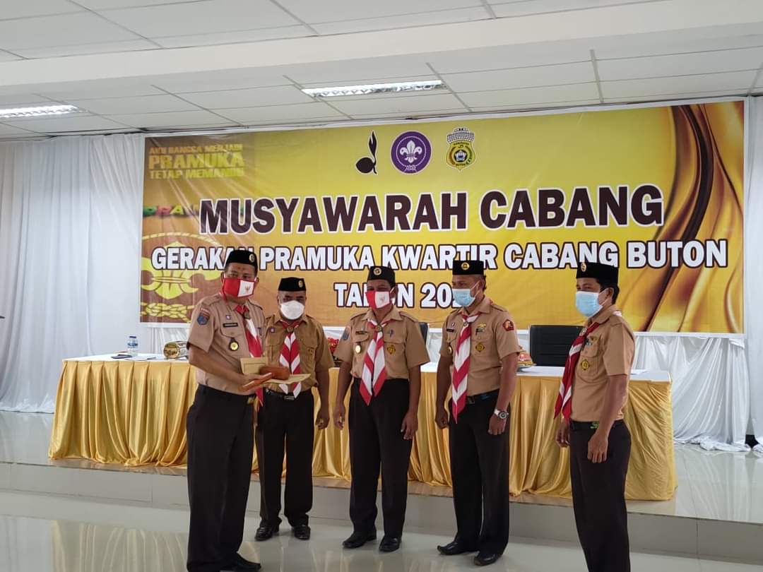 Murtaba Muru Didapuk Jadi Ketua Kwartir Pramuka Buton