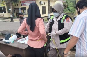 HUT Dokkes Polri ke-75, Urkes Polres Buton Gelar Bakti Kesehatan
