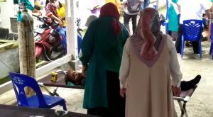 Vaksinasi Massal, Seorang Warga Baubau Pingsan Usai Disuntik Vaksin Sinovac