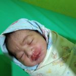 Diduga Dibuang Orang Tua, Seorang Bayi Perempuan Ditemukan Di Kawasan Masjid Agung Keraton