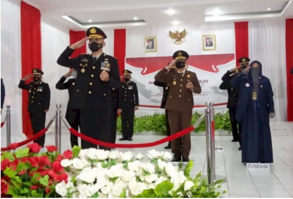 Dipimpin Presiden, Polres Buton Ikuti Upacara HUT Bhayangkara ke 75 secara Virtual