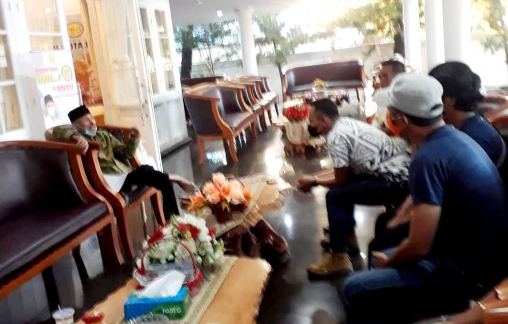 Hasil Swab Kendari dan Baubau Berbeda, H AS Tamrin Pertanyakan SOP Hasil Swab PCR di Kendari