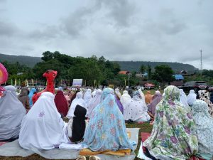 Bupati dan Wabup Buton Salat Idul Adha Bersama Masyarakat Pasarwajo