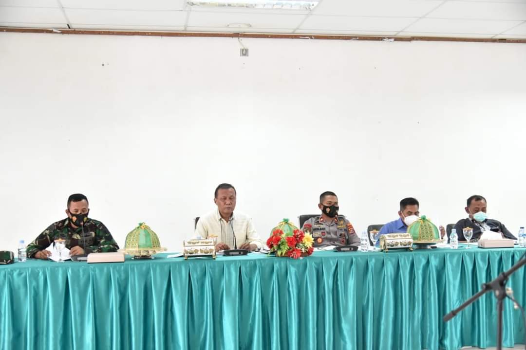 Buton Kembali Zona Merah, Sekda Harap Warga Sukseskan Vaksinasi Covid - 19