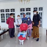 Bupati Buton Berangkatkan Anak Penderita Tumor ke Makassar