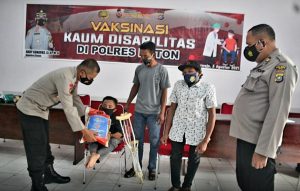 Polres Buton Gelar Vaksinasi Untuk Disabilitas