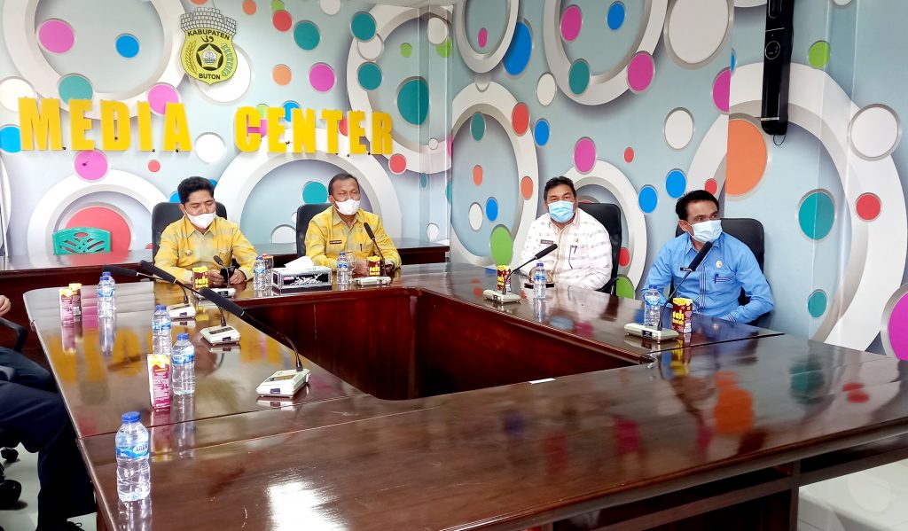 Bupati Ungkap Alasan Produk Unggulan Buton Susah Tembus Pasar Nasional