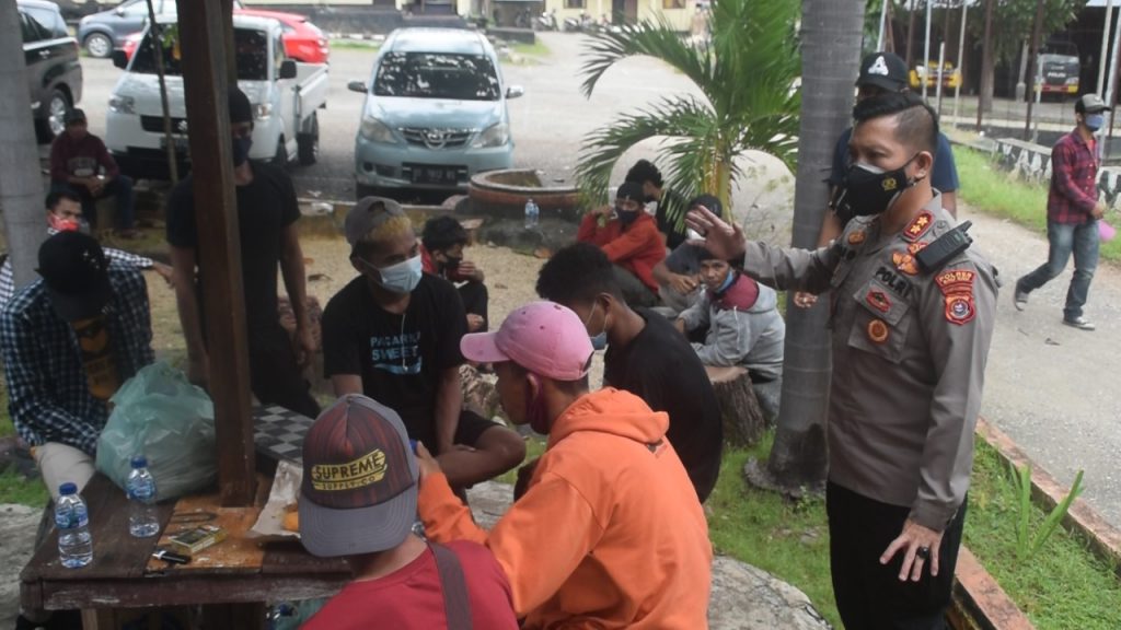 Polres Baubau Mintai Keterangan 26 Penumpang Gunakan Surat Vaksin Palsu