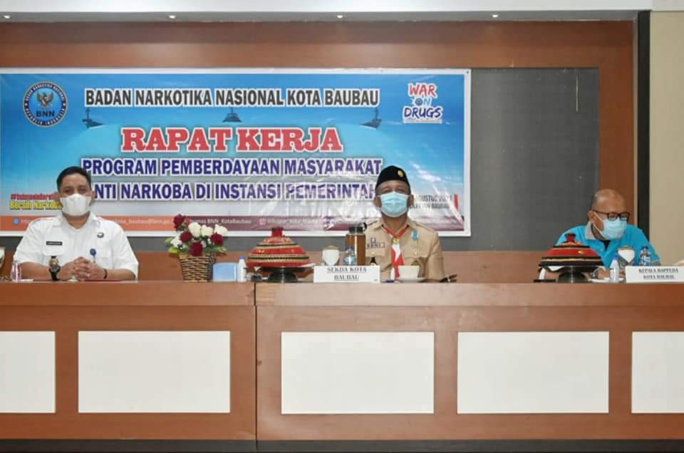 Sekda Baubau Ajak Seluruh Lembaga Bangun Sinergitas Lawan Narkoba