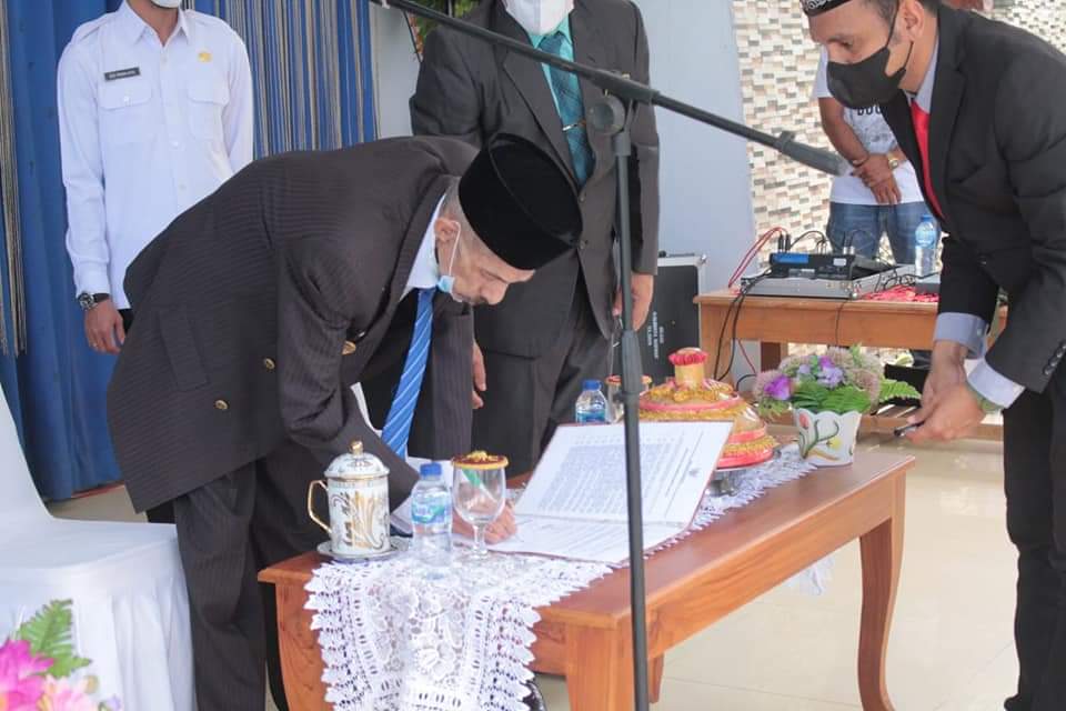 Awali Nomenklatur Baru, Wali Kota Baubau Lantik 25 Pejabat Eselon