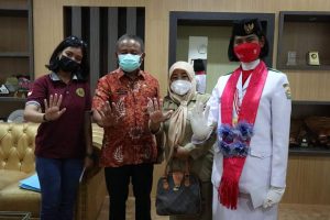 Dr. Roni Muhtar Bangga, Ainun Besarkan Nama Baubau Pada Paskibraka Nasional