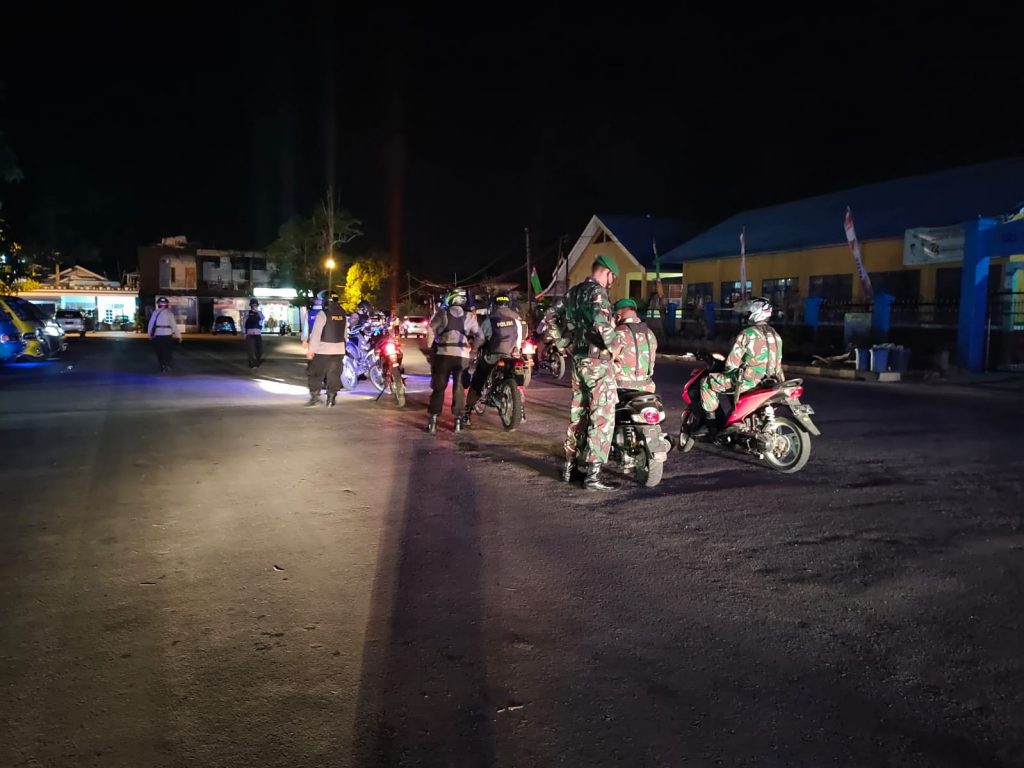 Dandim Buton Pimpin Apel Dan Patroli Gabungan Dalam Rangka Penerapan PPKM