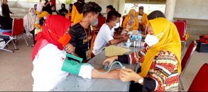 Bersama PMI Buton, Kelurahan Kambula-Bulana Gelar Donor Darah