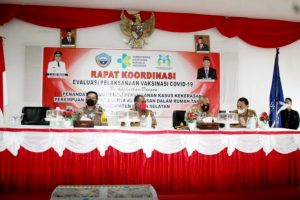Kapolres Buton Hadiri Rapat Koordinasi Evaluasi Pelaksaan Vaksinasi Covid-19 di Busel