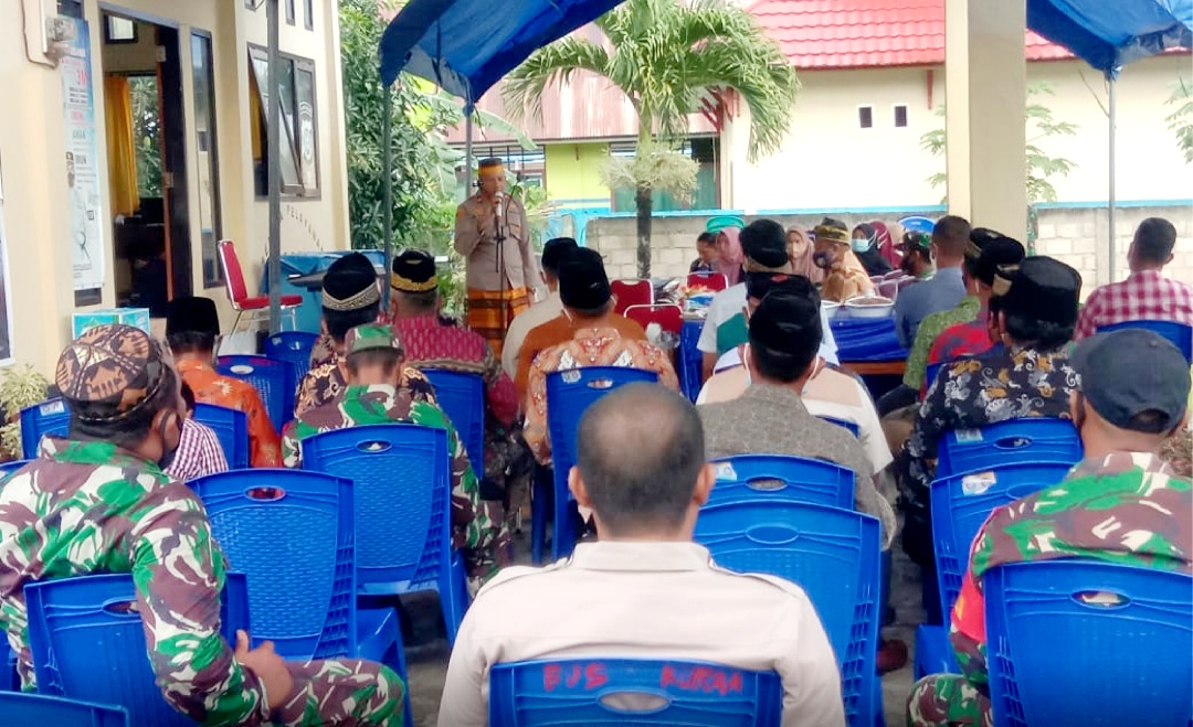 Tugas Perdana, Kapolsek Sampuabalo Gelar Silaturahmi Kamtibmas dengan Para Tokoh