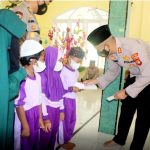 Peringati Maulid Nabi Muhammad SAW, Kapolres Buton Santuni Anak Yatim Piatu