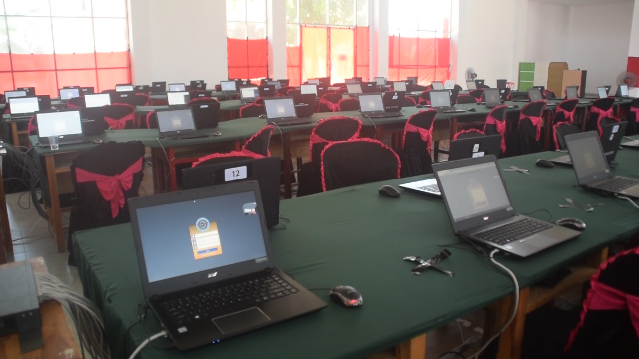 Jaringan Internet Terputus, Pelaksaanan Test CPNS Di Buteng Molor Sehari