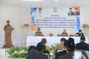 Bupati Buton Beri Sanksi Tegas jika Ada Oknum yang Meminta Uang dalam Pengangkatan Kasek