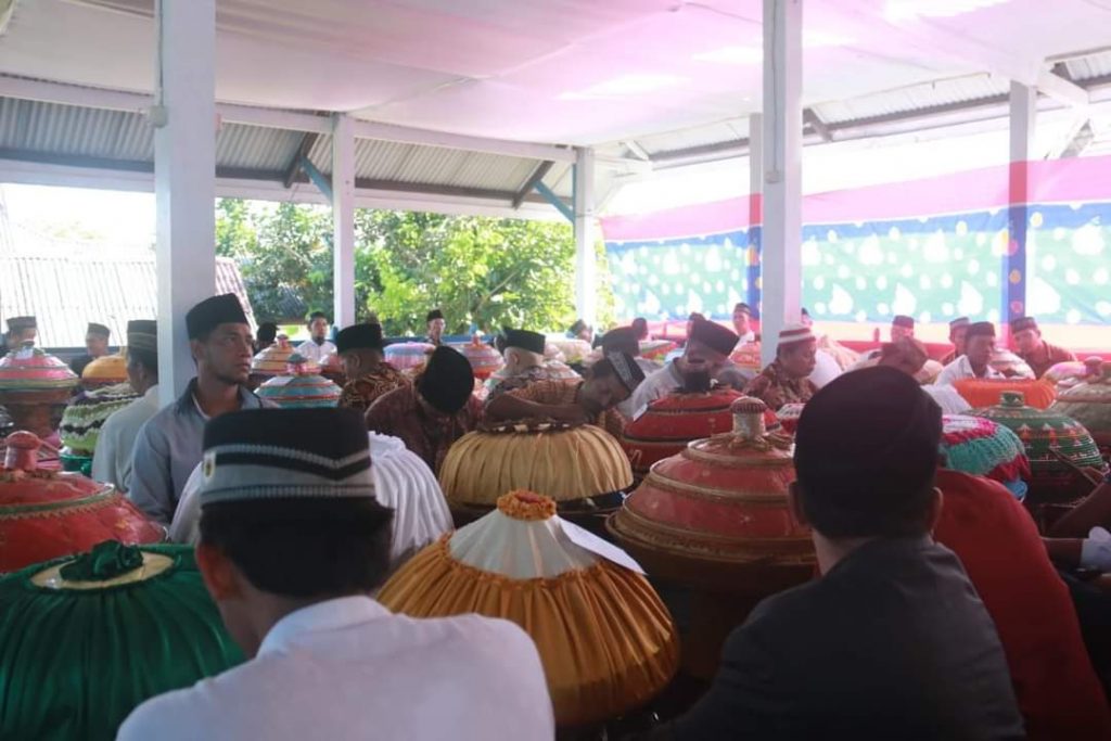 Warga Kancinaa – Tanamaeta Gelar Pesta Adat