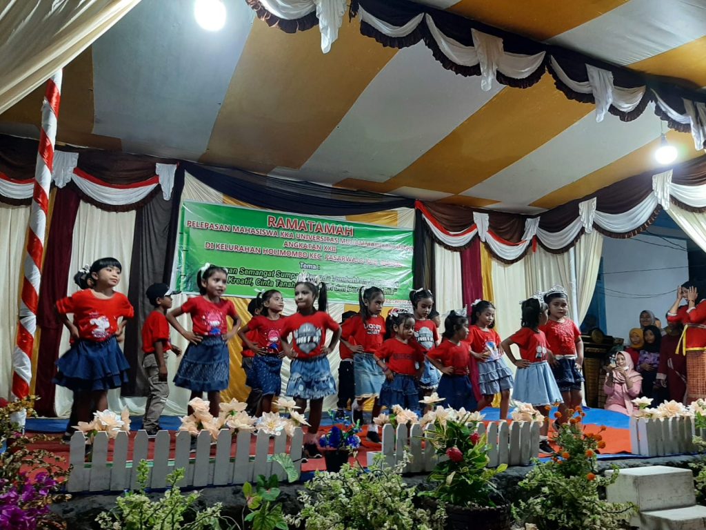 Pemerintah Kelurahan Holimombo Gelar Acara Perpisahan Mengakhiri Program KKA Mahasiswa UMB