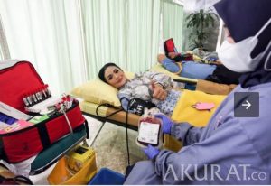 Krisdayanti Dinobatkan Menjadi Duta Donor Darah di DPR