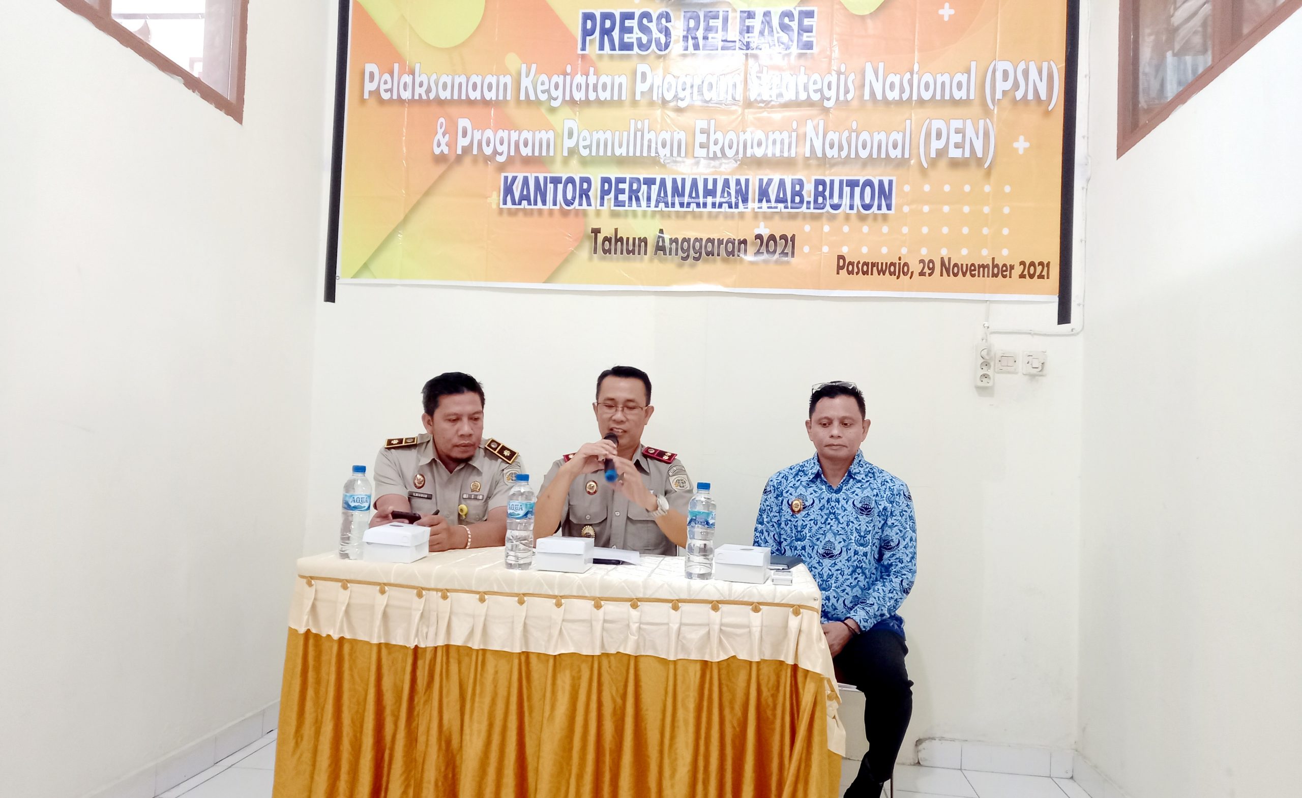 2021 BPN Buton Bagikan 5.460 Sertifikat Tanah Rakyat