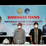 Tutup Bimtek Smartcity, Sekda :”Smart City Sejalan dengan Visi Kota Baubau”