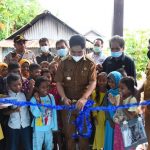 Bupati Buton Resmikan Ruang Pintar Sikola Pesisir Desa Sampuabalo