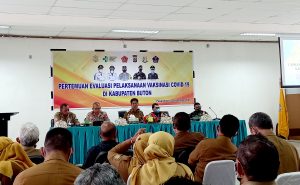 Kejar Hard Immunity, Bupati Buton Minta Optimalkan Peran RT/RW