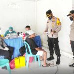Kapolres Buton Tinjau Pelaksanaan Vaksinasi di Desa Manuru