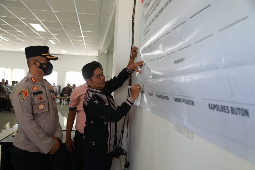 Deklarasi Damai Jelang Pilkades Serentak di Buton, Kapolres Serukan Kedamaian